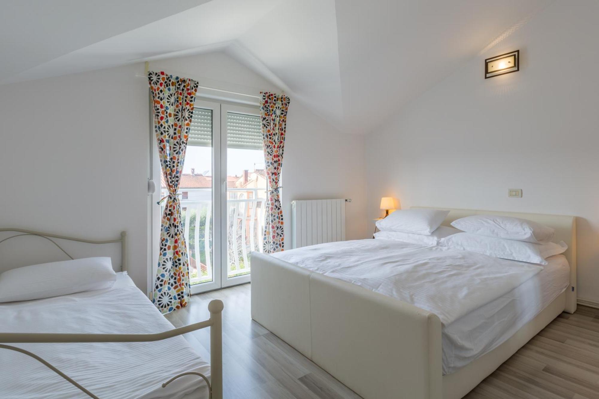 Trbovic Apartments Peaceful Stay With Free Parking, Pet-Friendly, And Bike Storage In Umag Eksteriør billede